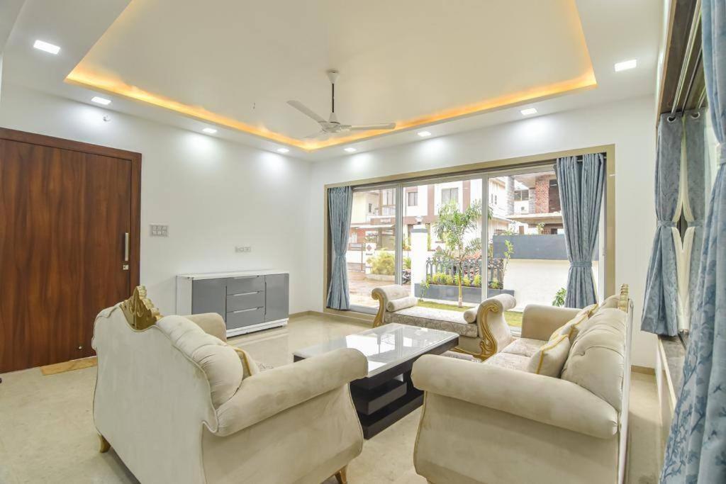 Royal Paradise Villa Лонавла Екстер'єр фото
