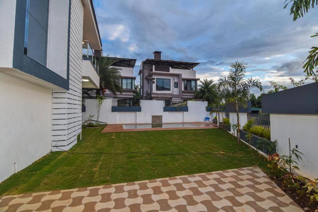 Royal Paradise Villa Лонавла Екстер'єр фото