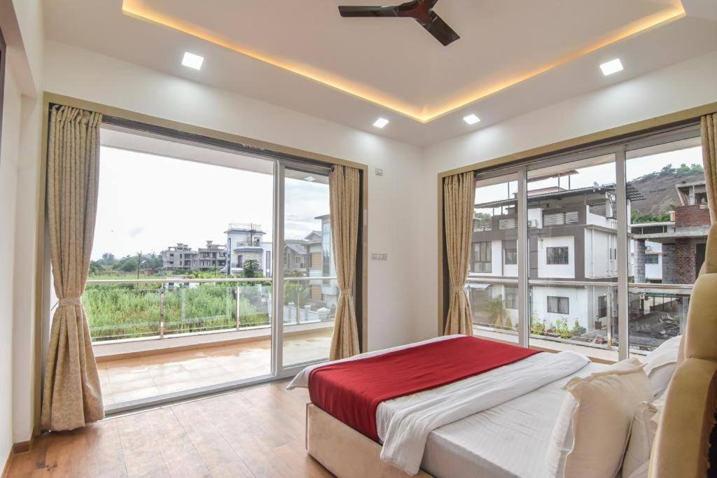 Royal Paradise Villa Лонавла Екстер'єр фото